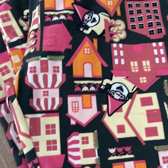 LULAROE LEGGINGS - Picture 2 of 3